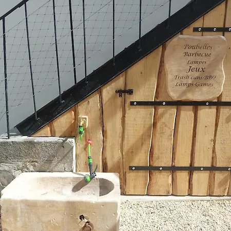 Casa de Férias La Cigogne, Moderne, Spacieux Et Bien Place Thury-Harcourt-le-Hom