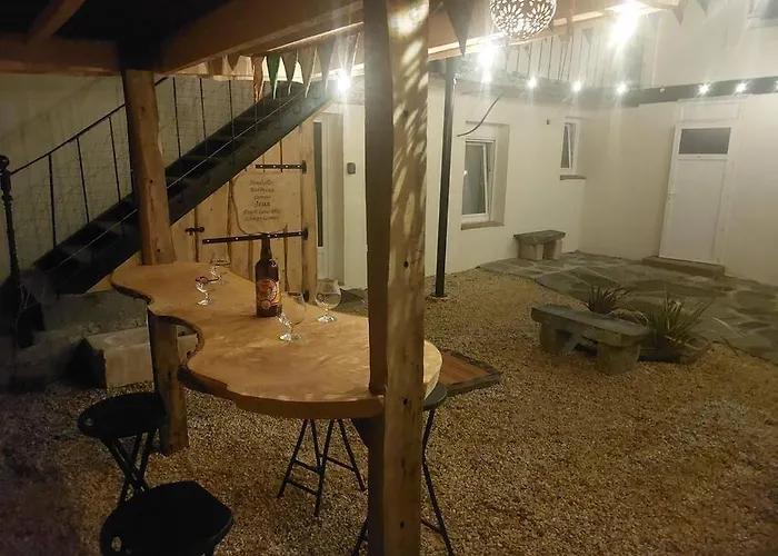 La Cigogne, Moderne, Spacieux Et Bien Place Thury-Harcourt-le-Hom