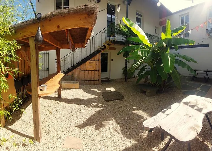 Semesterbostad La Cigogne, Moderne, Spacieux Et Bien Place *